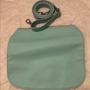 Studio ThirtyOne Flap & Strap Skies For You Pebble